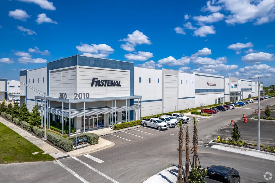 2010 51st Ave E, Palmetto, FL for lease - Building Photo - Image 3 of 7