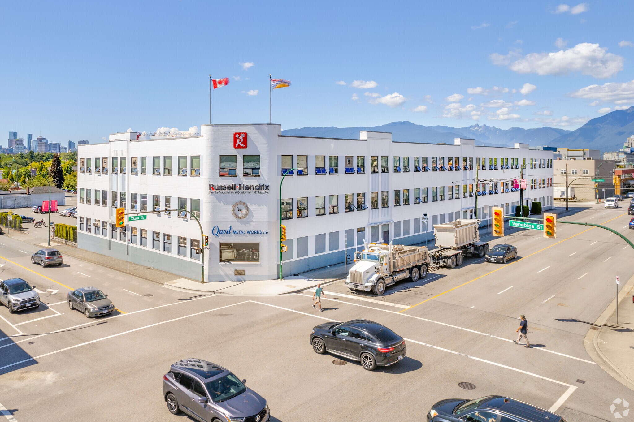 1233-1255 Venables St, Vancouver, BC à louer Photo principale- Image 1 de 4