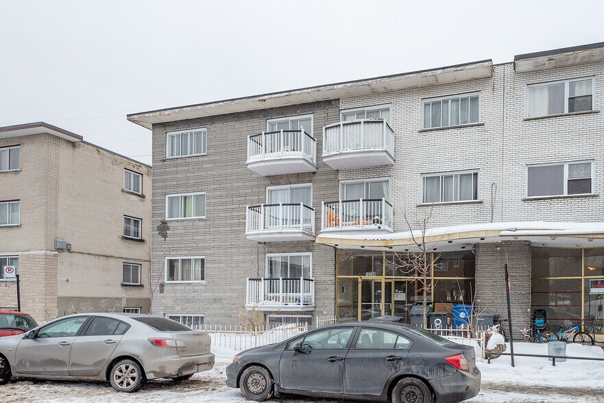 10300 Tsse Fleury, Montréal, QC à vendre - Photo du bâtiment - Image 2 de 5