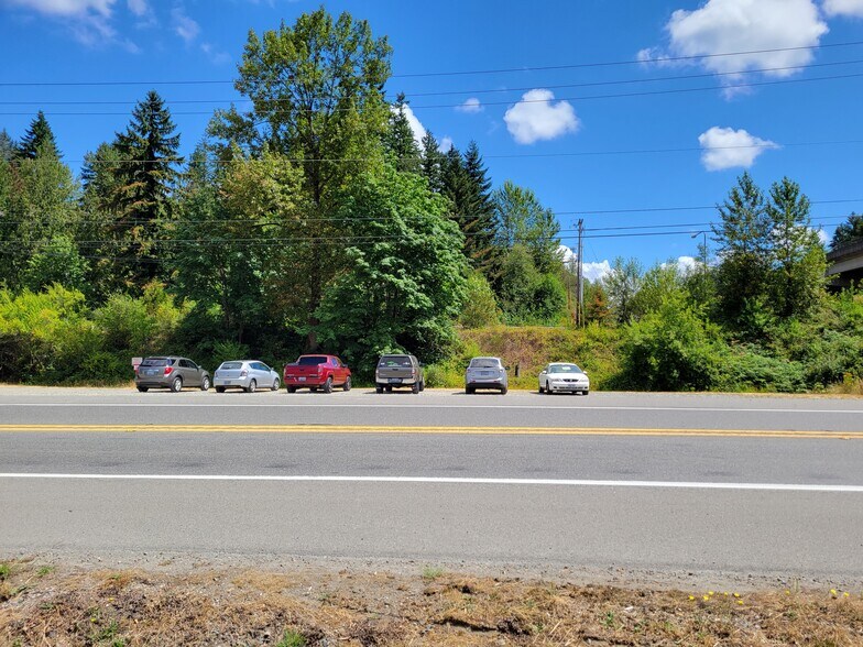21505 SE Renton Maple Valley Rd, Maple Valley, WA à louer - Photo du bâtiment - Image 2 de 7