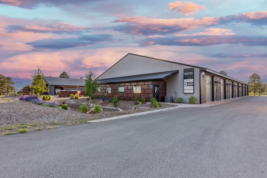 543-583 Navajo Trail Dr, Pagosa Springs, CO for sale - Building Photo - Image 1 of 33