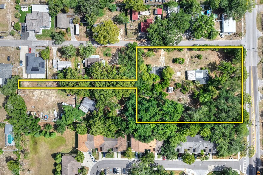 5310 County Road 579, Seffner, FL à vendre - Photo du bâtiment - Image 2 de 6