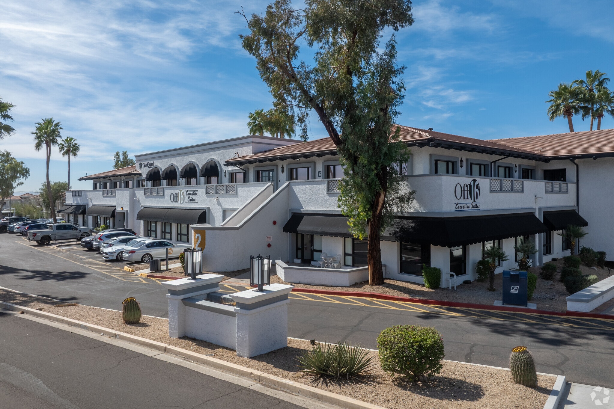 7600 N 15th St, Phoenix, AZ for lease Primary Photo- Image 1 of 8