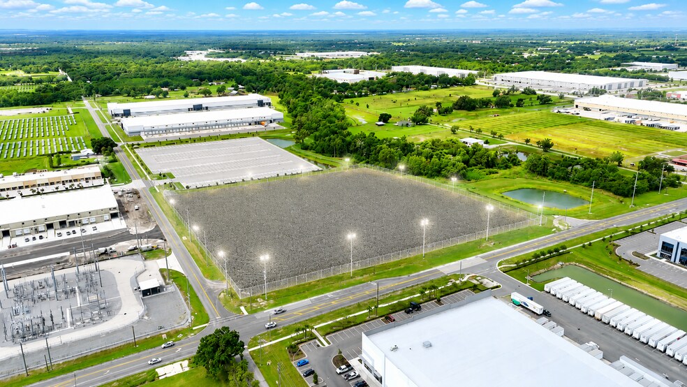 3825 Hamilton Rd, Lakeland, FL à louer - Photo du bâtiment - Image 3 de 4