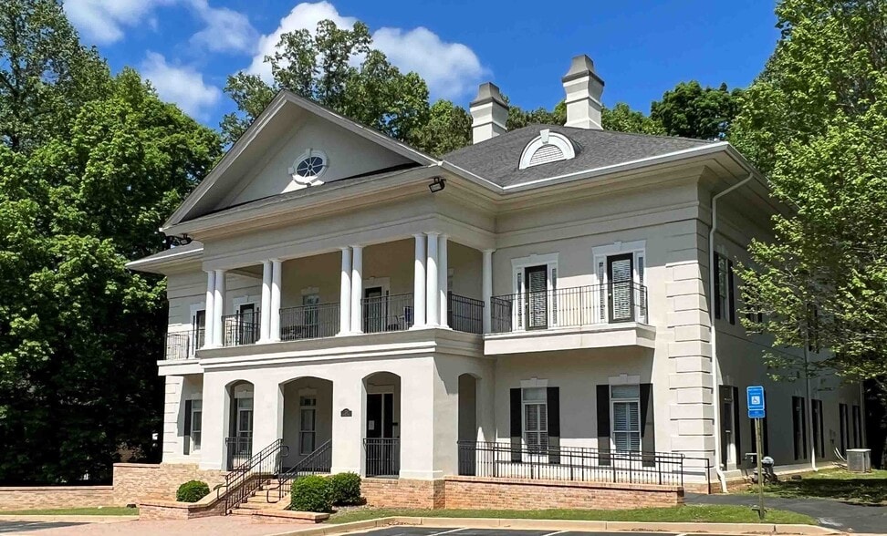 10 Gresham Lndg, Stockbridge, GA for sale - Building Photo - Image 3 of 3