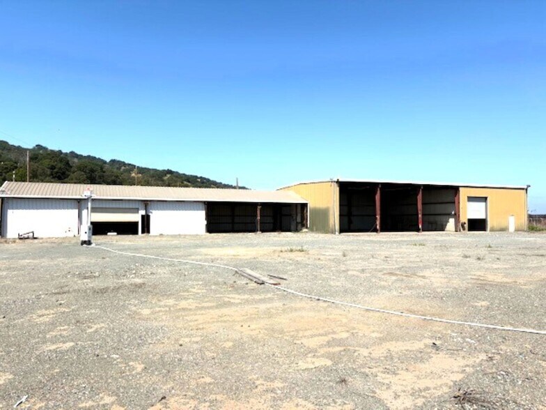 314 Embarcadero st, Martinez, CA à vendre - Photo du bâtiment - Image 2 de 3