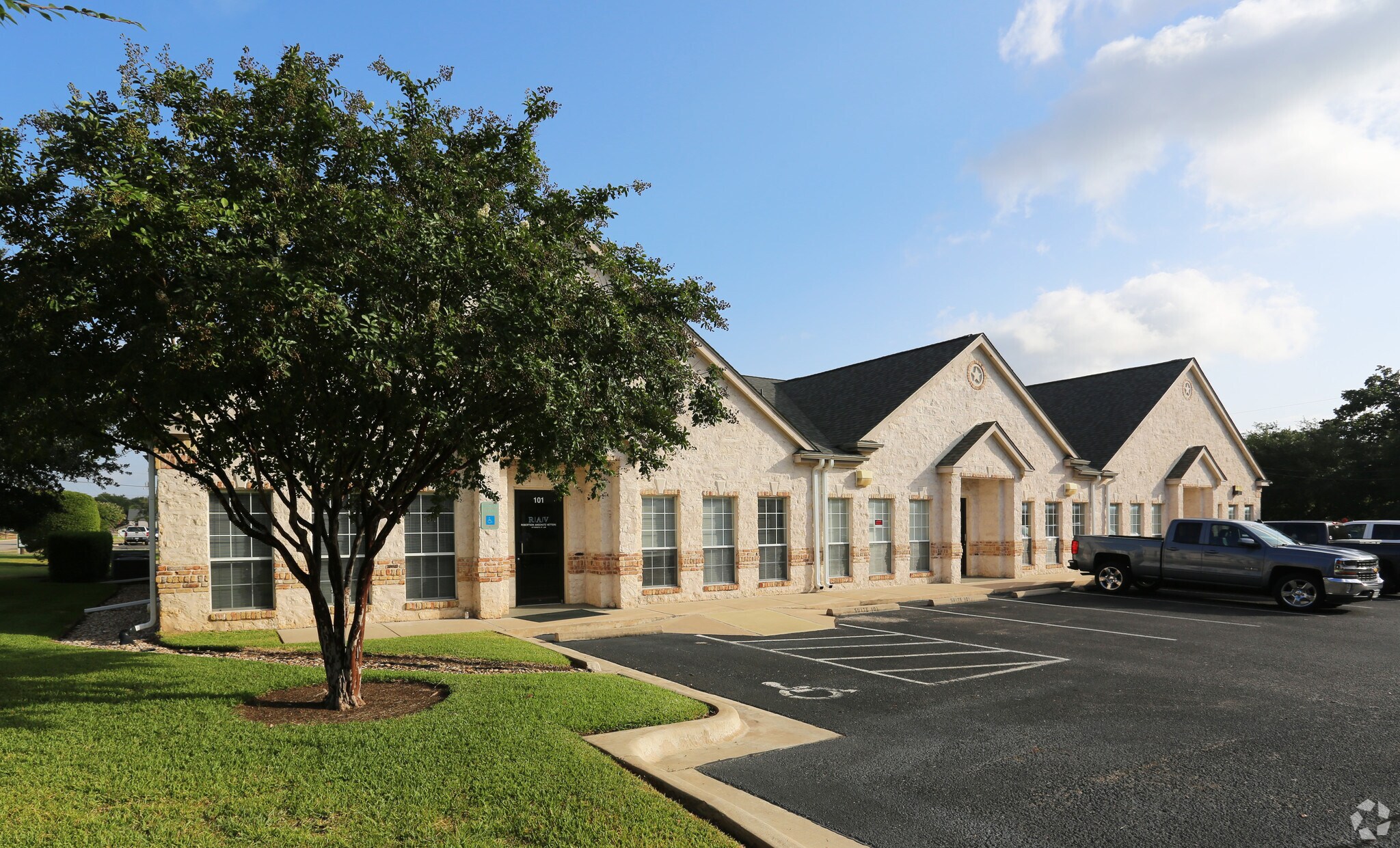 2995 Dawn Dr, Georgetown, TX for lease Primary Photo- Image 1 of 14