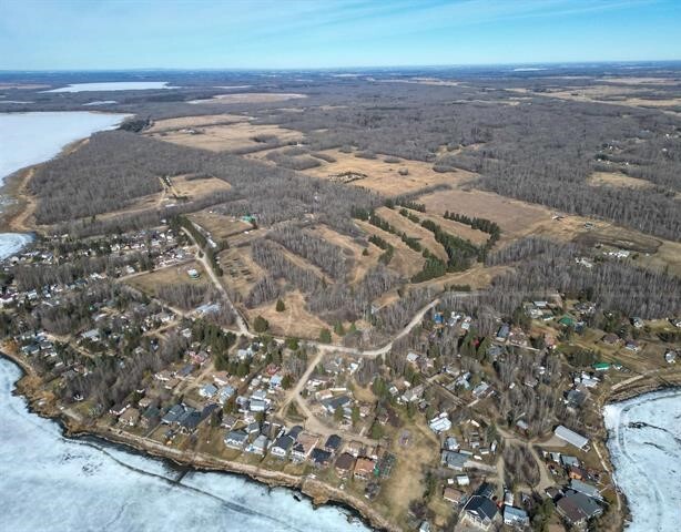 500 Parkins Av, Lac Ste Anne County, AB for sale - Aerial - Image 3 of 8