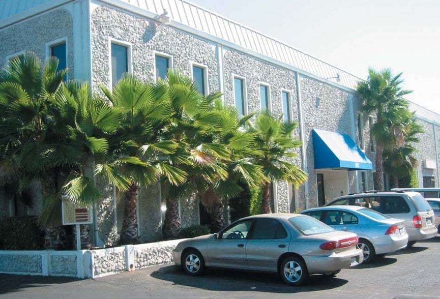 801 Riverside Ave, Roseville, CA for sale - Building Photo - Image 2 of 5