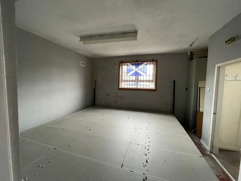 1 Glenwell Av, Stranraer à louer - Photo du bâtiment - Image 3 de 5
