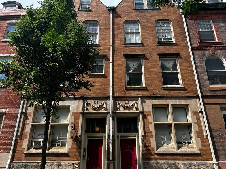 1113-1115 Spruce St, Philadelphia, PA à vendre - Photo du bâtiment - Image 1 de 8