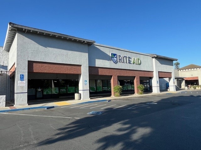 2555 Main St, Oakley, CA for lease - Building Photo - Image 2 of 5