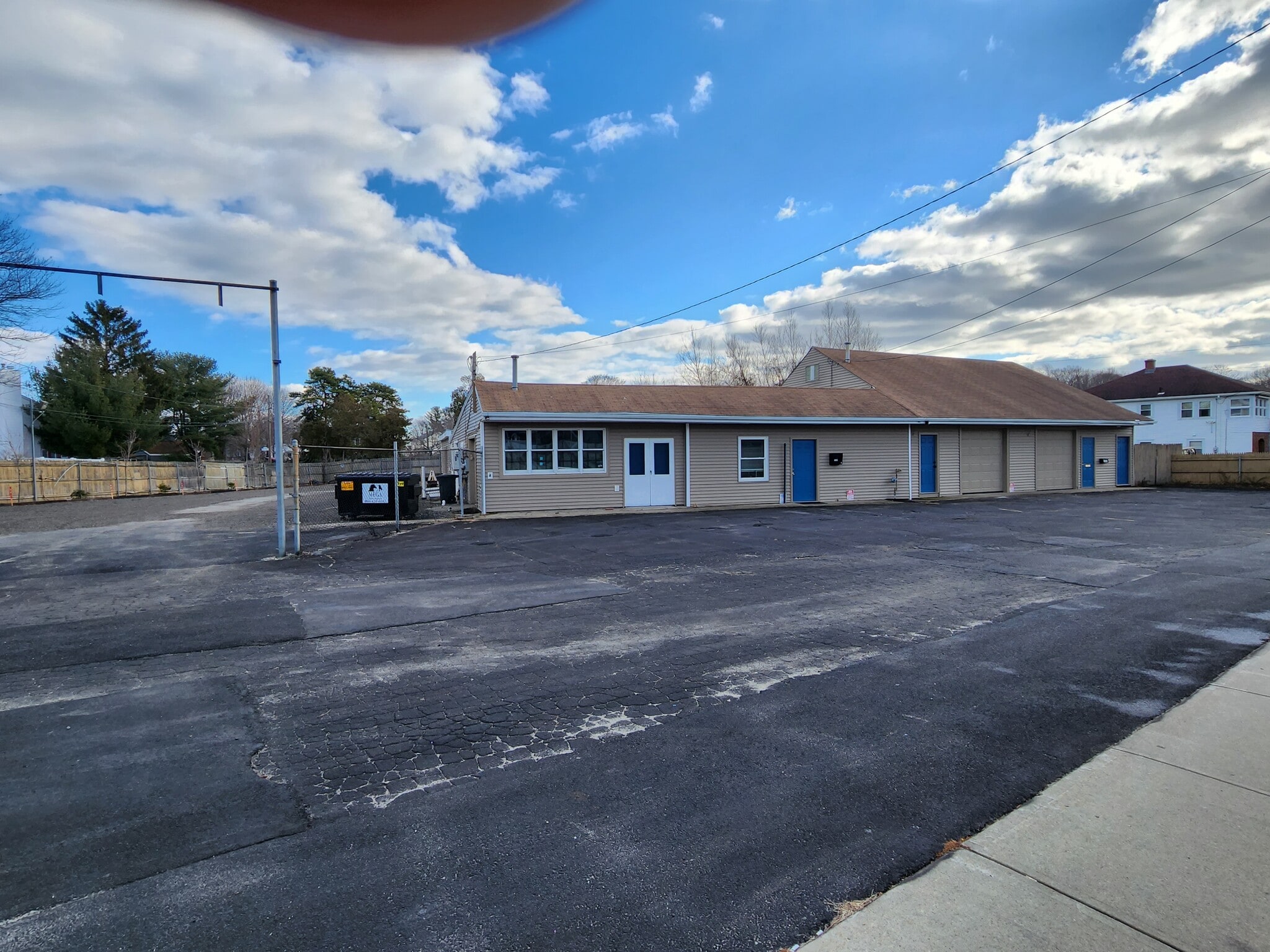 1084 W Shore Rd, Warwick, RI for lease Building Photo- Image 1 of 14