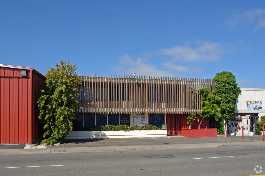 4330 24th St, Sacramento, CA à vendre - Photo principale - Image 3 de 8