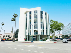 8730 Wilshire Blvd, Beverly Hills CA - Convenience Store