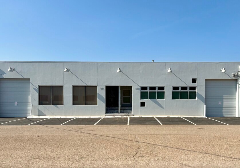 2119-2133 Farrington St, Dallas, TX à vendre - Photo du bâtiment - Image 2 de 11