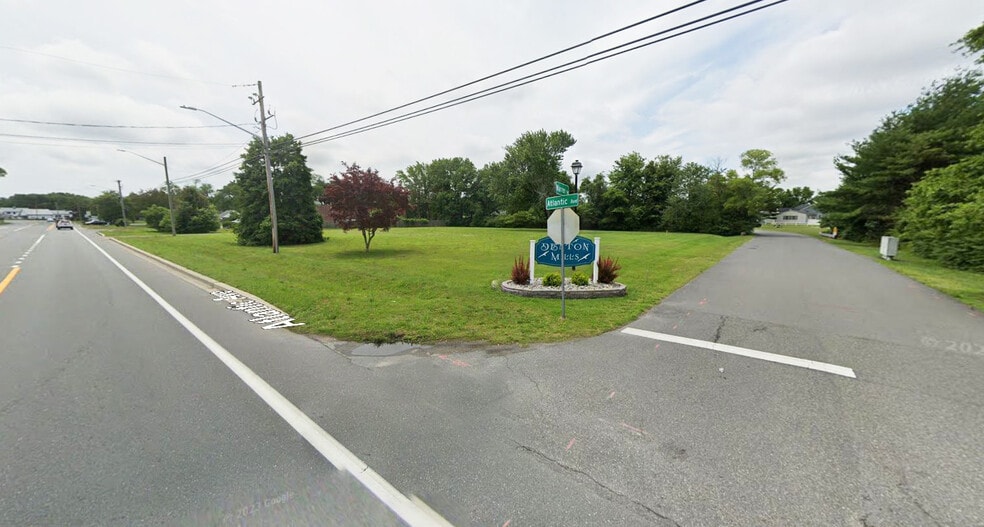 35162 Atlantic Ave, Millville, DE à vendre - Photo du bâtiment - Image 1 de 2