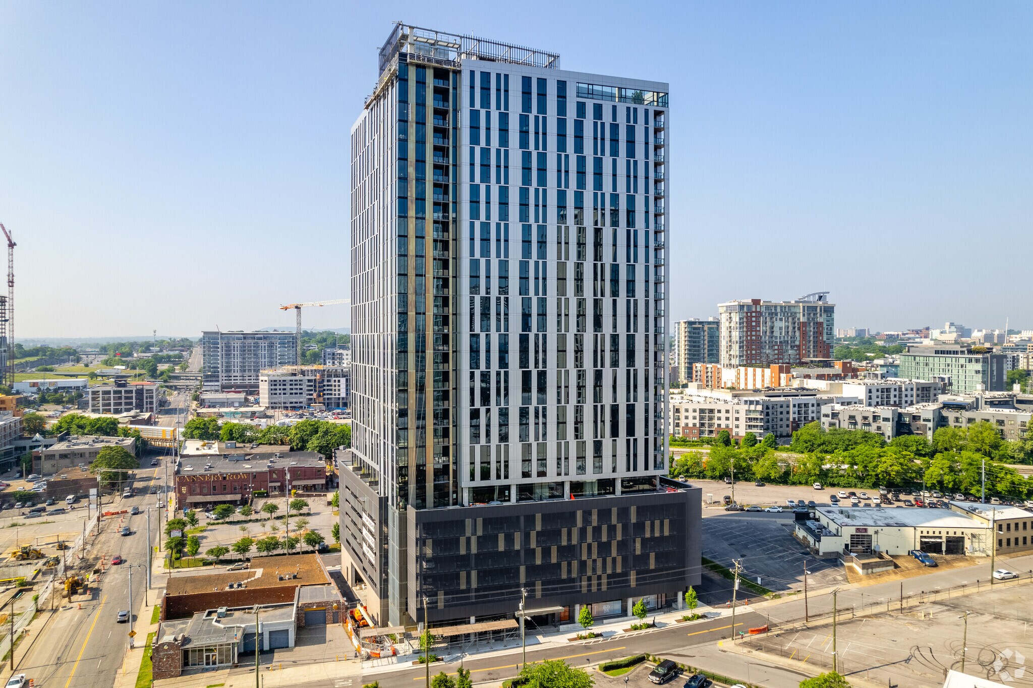 805 Lea Ave, Nashville, TN à louer Photo principale- Image 1 de 53