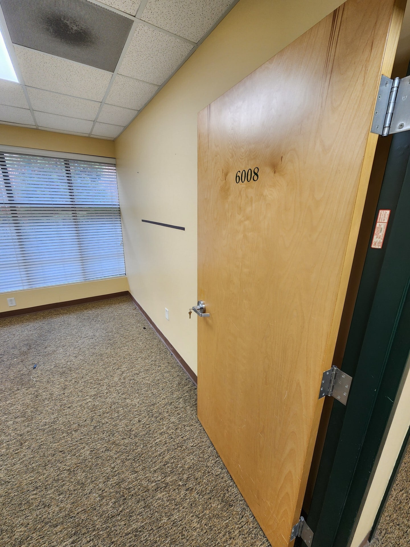 302 Davis Grove Cir, Cary, NC for lease Interior Photo- Image 1 of 4