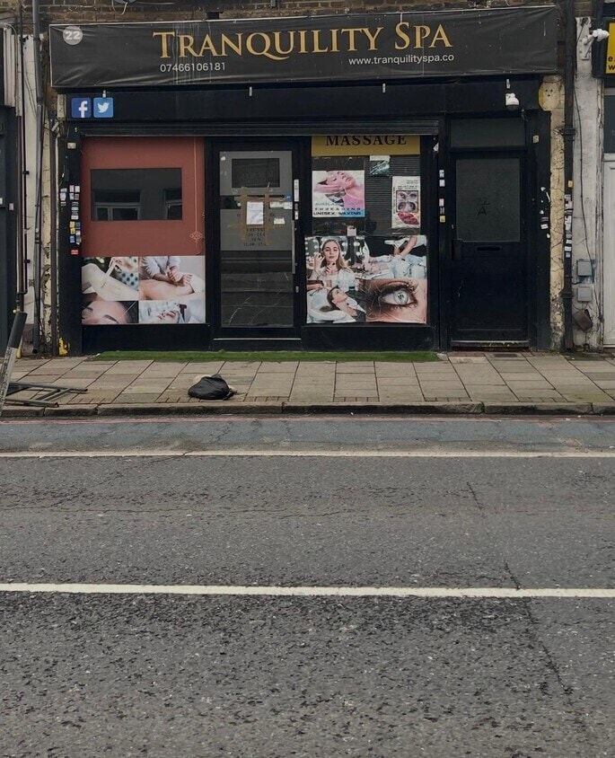 22 High Street Colliers Wood, London for lease Building Photo- Image 1 of 3