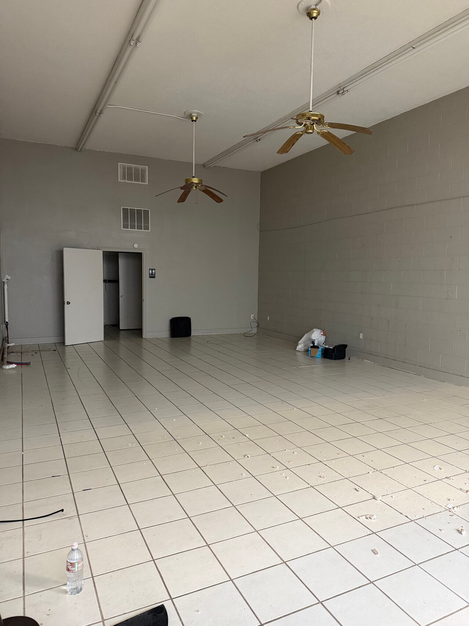 638 W Main St, Jacksonville, AR à louer Photo intérieure- Image 1 de 1