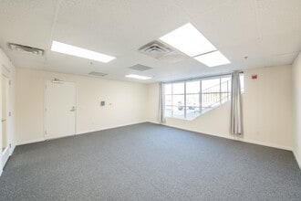 6711 Forest Lawn Dr, Los Angeles, CA for lease Interior Photo- Image 1 of 12