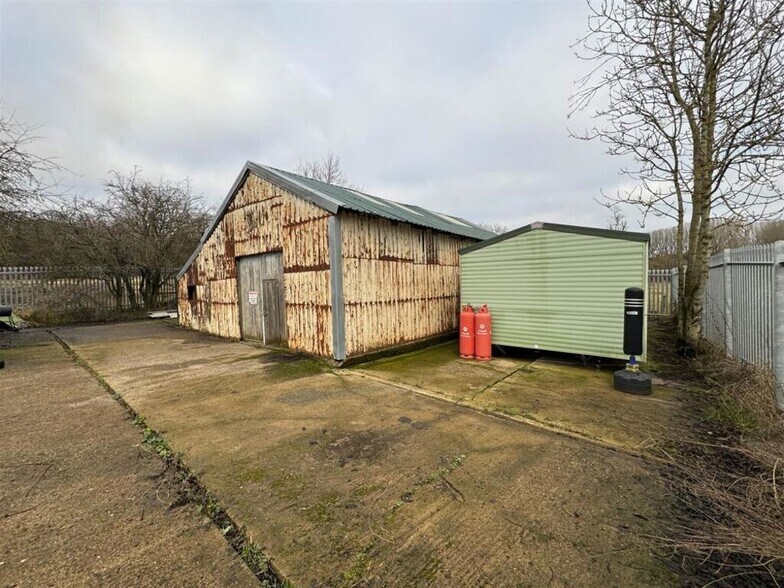 2 Skirsgill Ln, Penrith à vendre - Photo du bâtiment - Image 3 de 5
