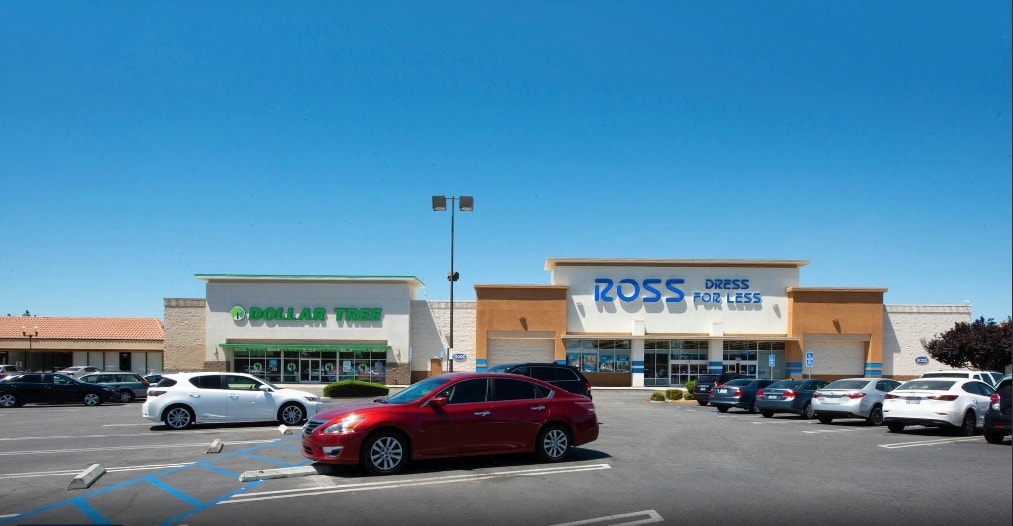 5400 Olive Dr, Bakersfield, CA for lease Primary Photo- Image 1 of 10