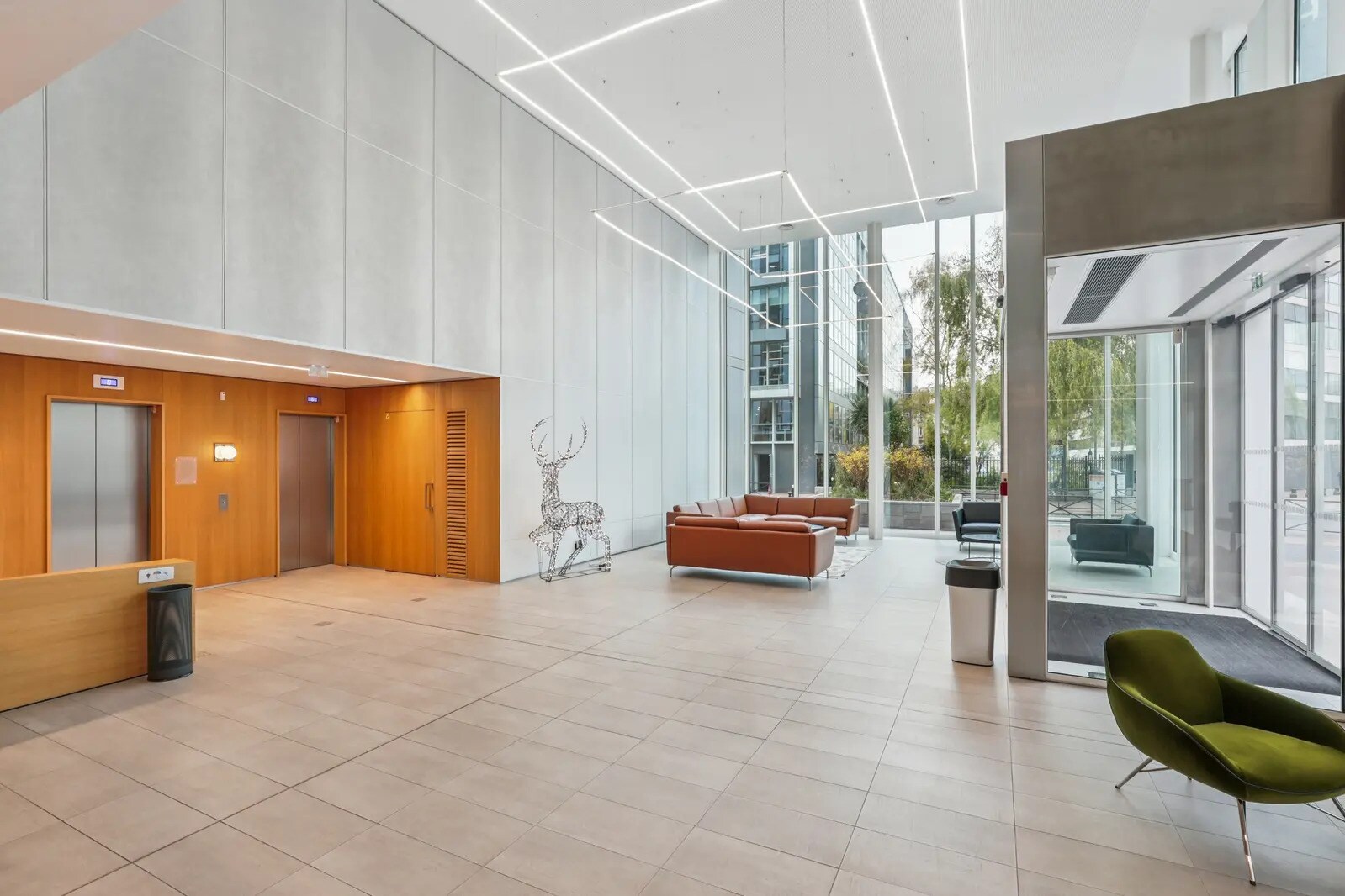 12 Avenue André Malraux, Levallois-Perret for lease Building Photo- Image 1 of 13