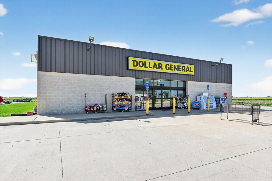 105 E Falcon Hwy, Flanagan, IL à vendre - Photo du bâtiment - Image 3 de 6