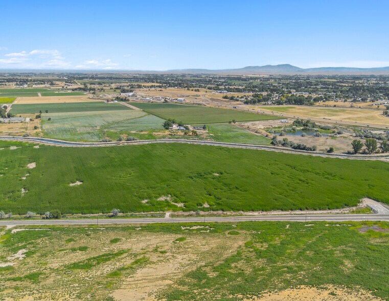 15256 Green Rd, Caldwell, ID à vendre - Photo du bâtiment - Image 2 de 5