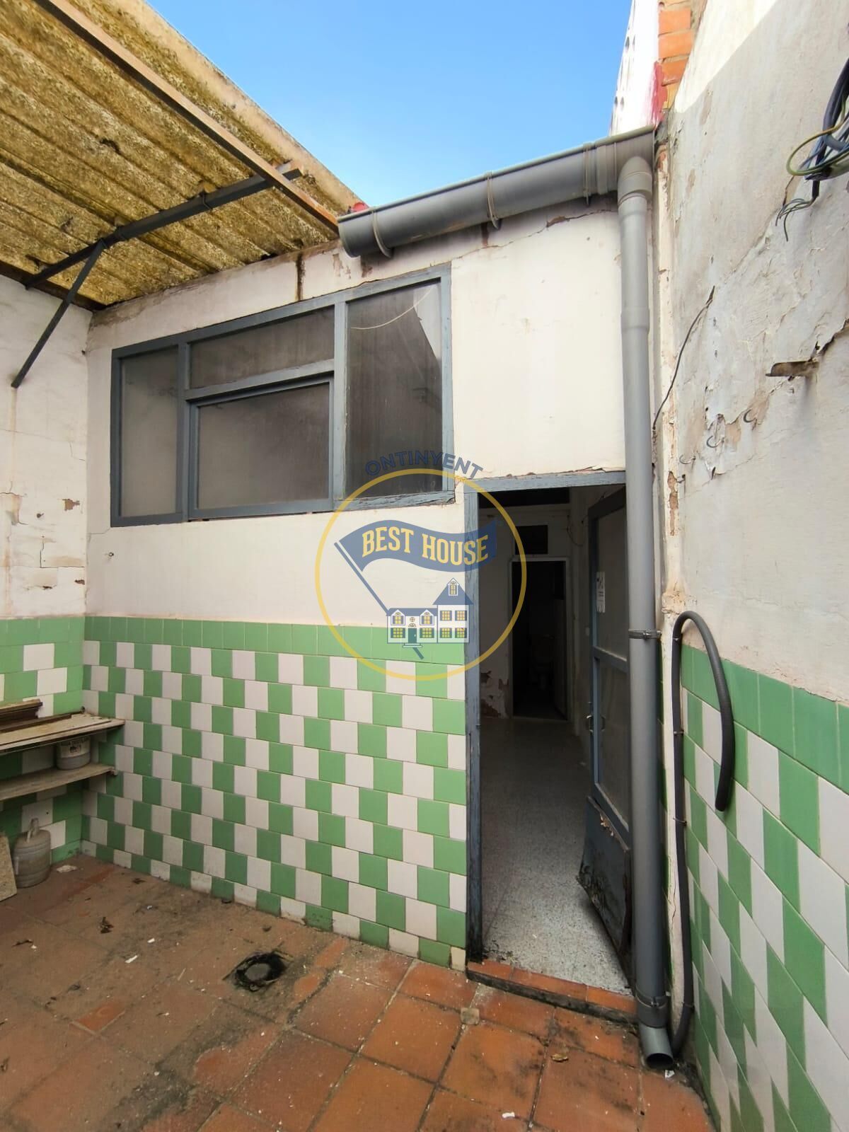 Retail in Ontinyent, Valencia for lease Primary Photo- Image 1 of 17