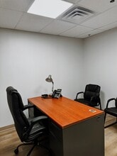 13810-13854 Lakeside Cir, Sterling Heights, MI for lease Interior Photo- Image 2 of 3