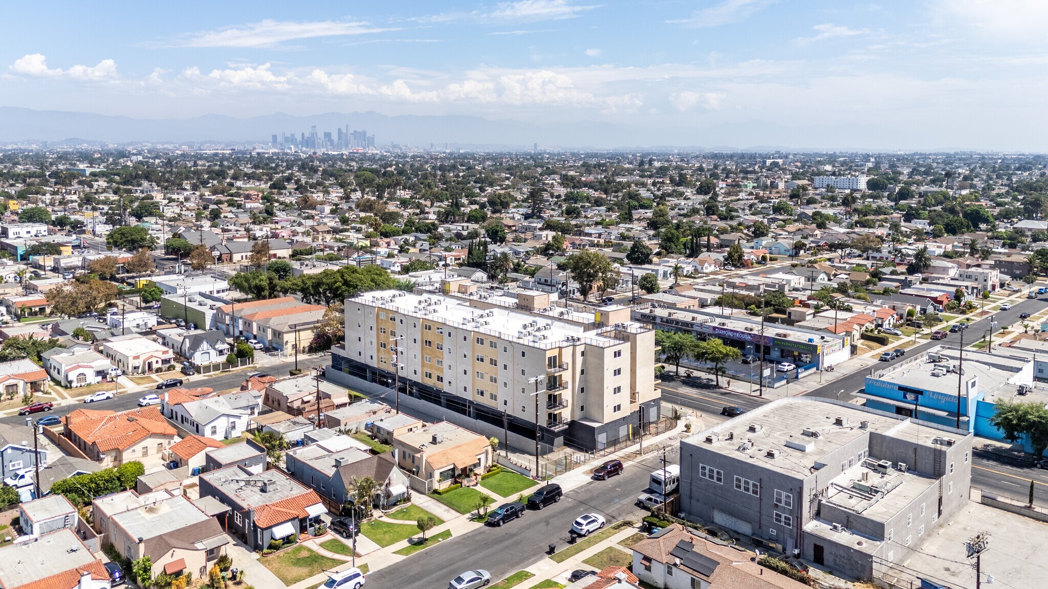 6901 S Western Ave, Los Angeles, CA à vendre Photo principale- Image 1 de 1