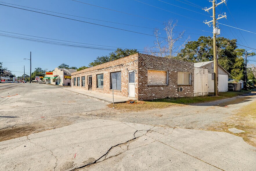 3104 Skidaway Rd, Savannah, GA à vendre - Photo du bâtiment - Image 3 de 22