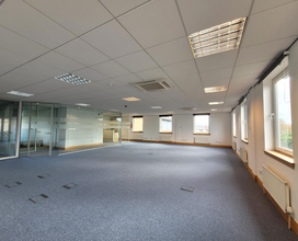 Players Rd, Stirling for lease Interior Photo- Image 1 of 3