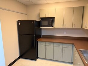 651 W Warren Ave, Longwood, FL for lease Interior Photo- Image 2 of 6