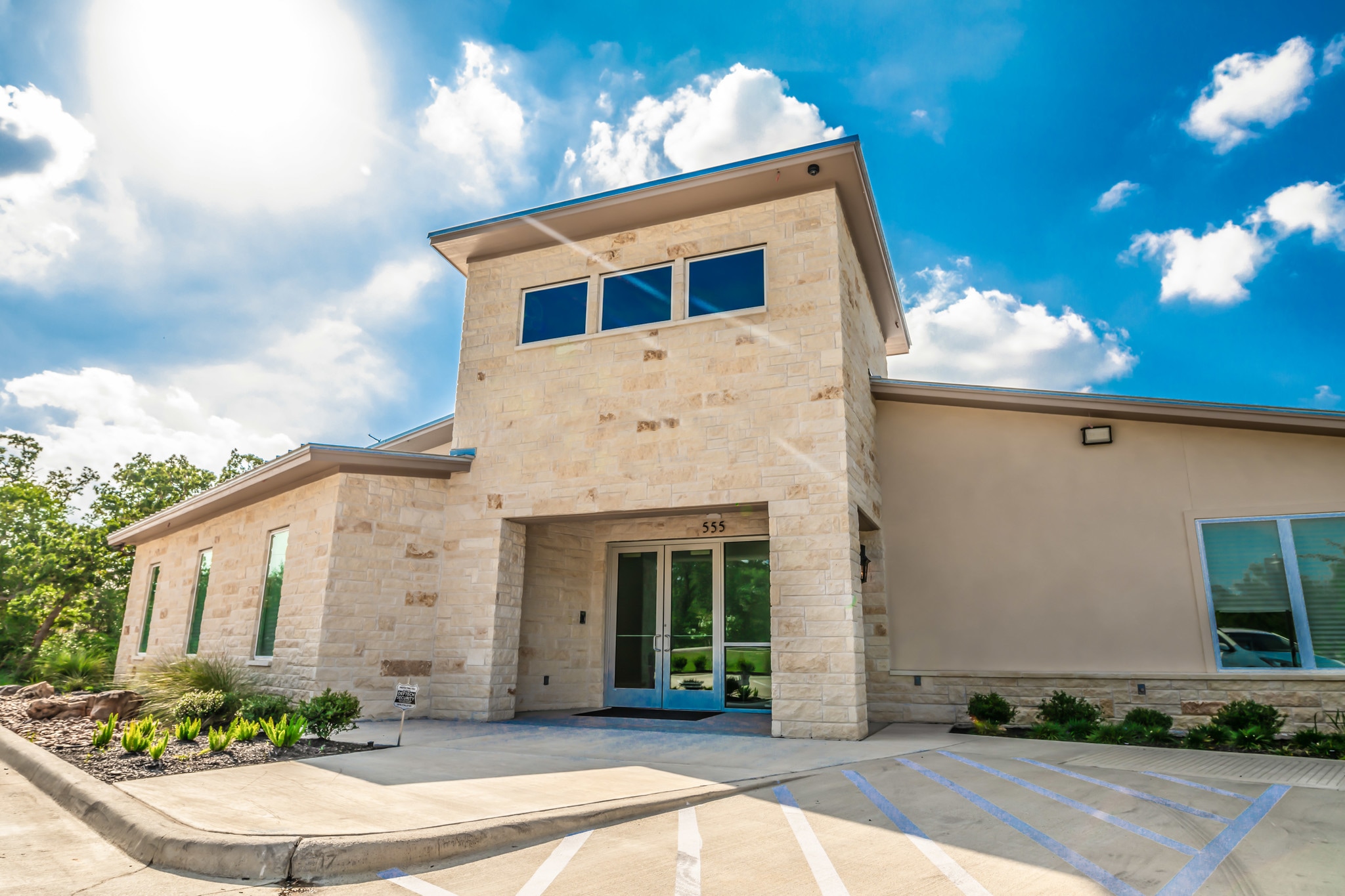 555 William D Fitch Pkwy, College Station, TX for sale Primary Photo- Image 1 of 18
