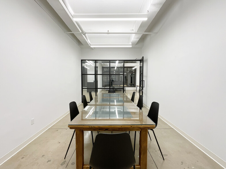 39-43 W 37th St, New York, NY for lease - Interior Photo - Image 3 of 8