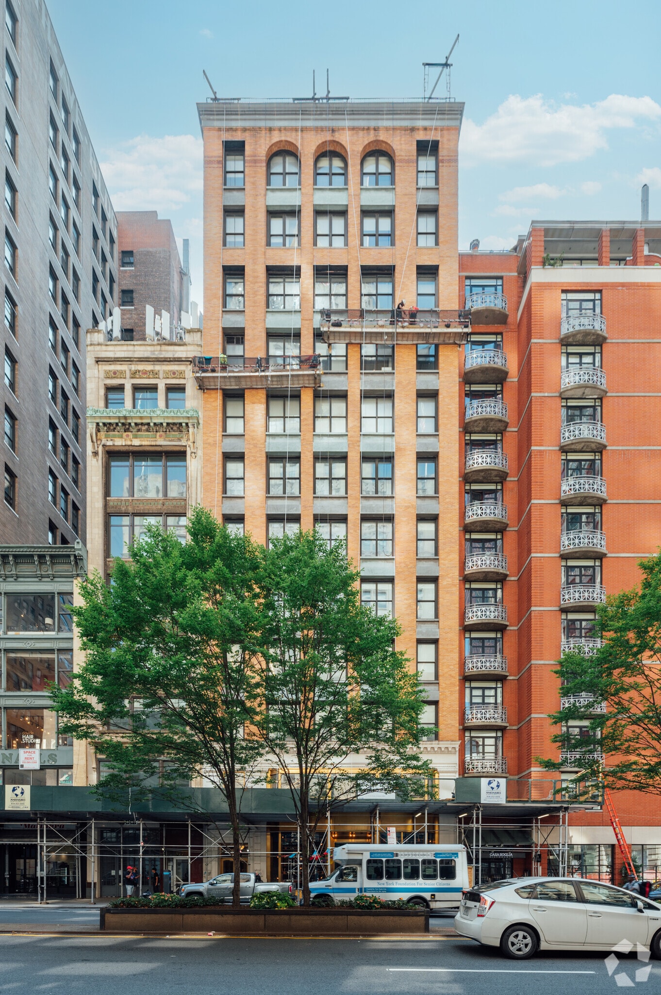 373 Park Ave S, New York, NY for lease Primary Photo- Image 1 of 2