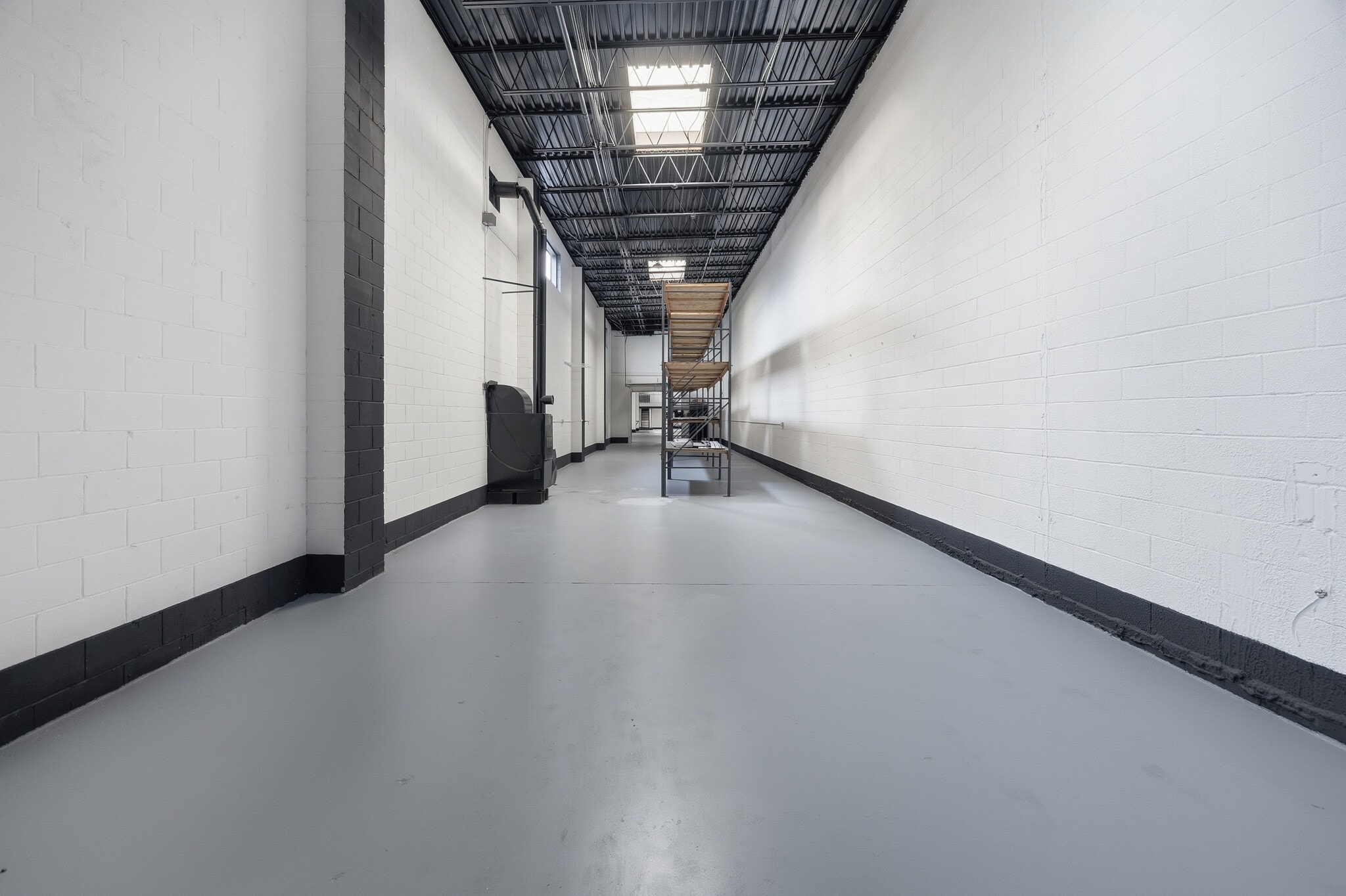 173 Amboy Rd, Morganville, NJ for lease Interior Photo- Image 1 of 11