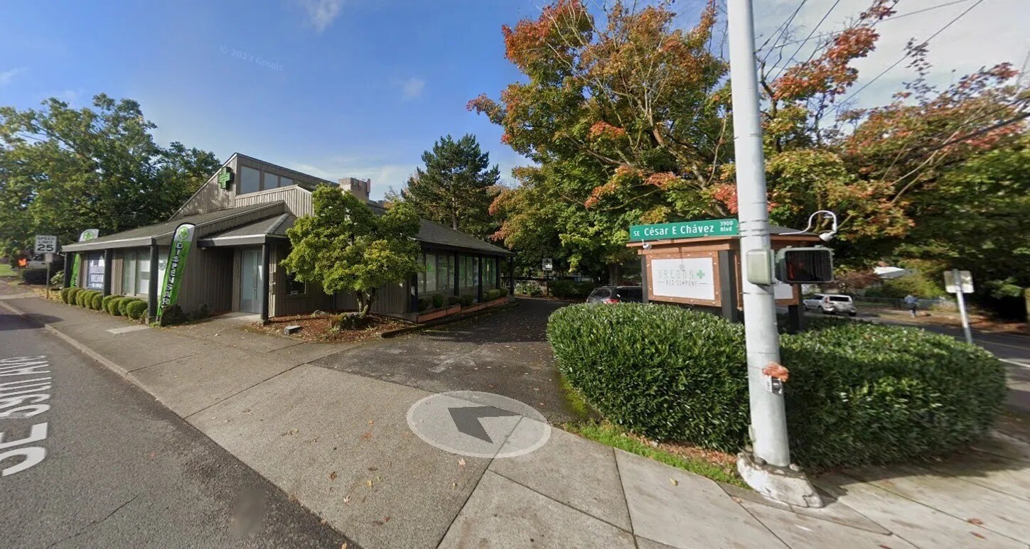 4509-4511 SE Cesar E Chavez Blvd, Portland, OR à vendre Photo du bâtiment- Image 1 de 8