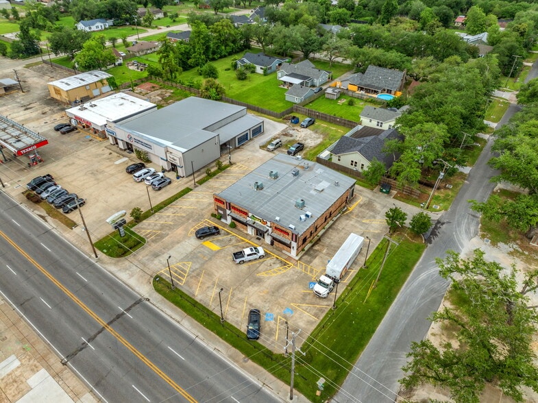 3800 Ryan St, Lake Charles, LA for sale - Building Photo - Image 2 of 15