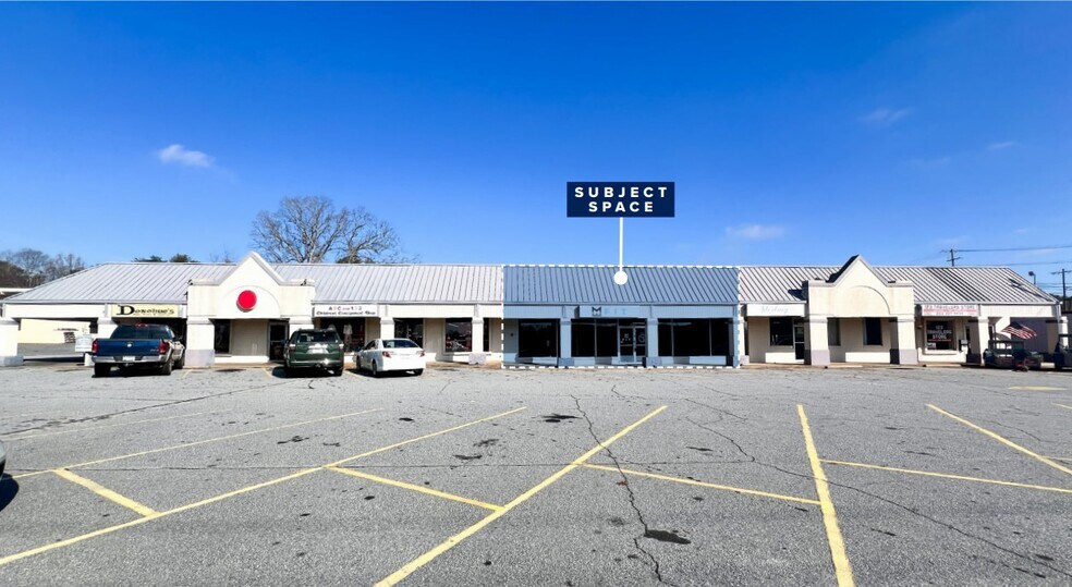 1935-1951 E Main St, Easley, SC for lease - Building Photo - Image 2 of 10