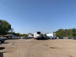 16350 Crawford Ave, Markham, IL for lease Interior Photo- Image 2 of 9