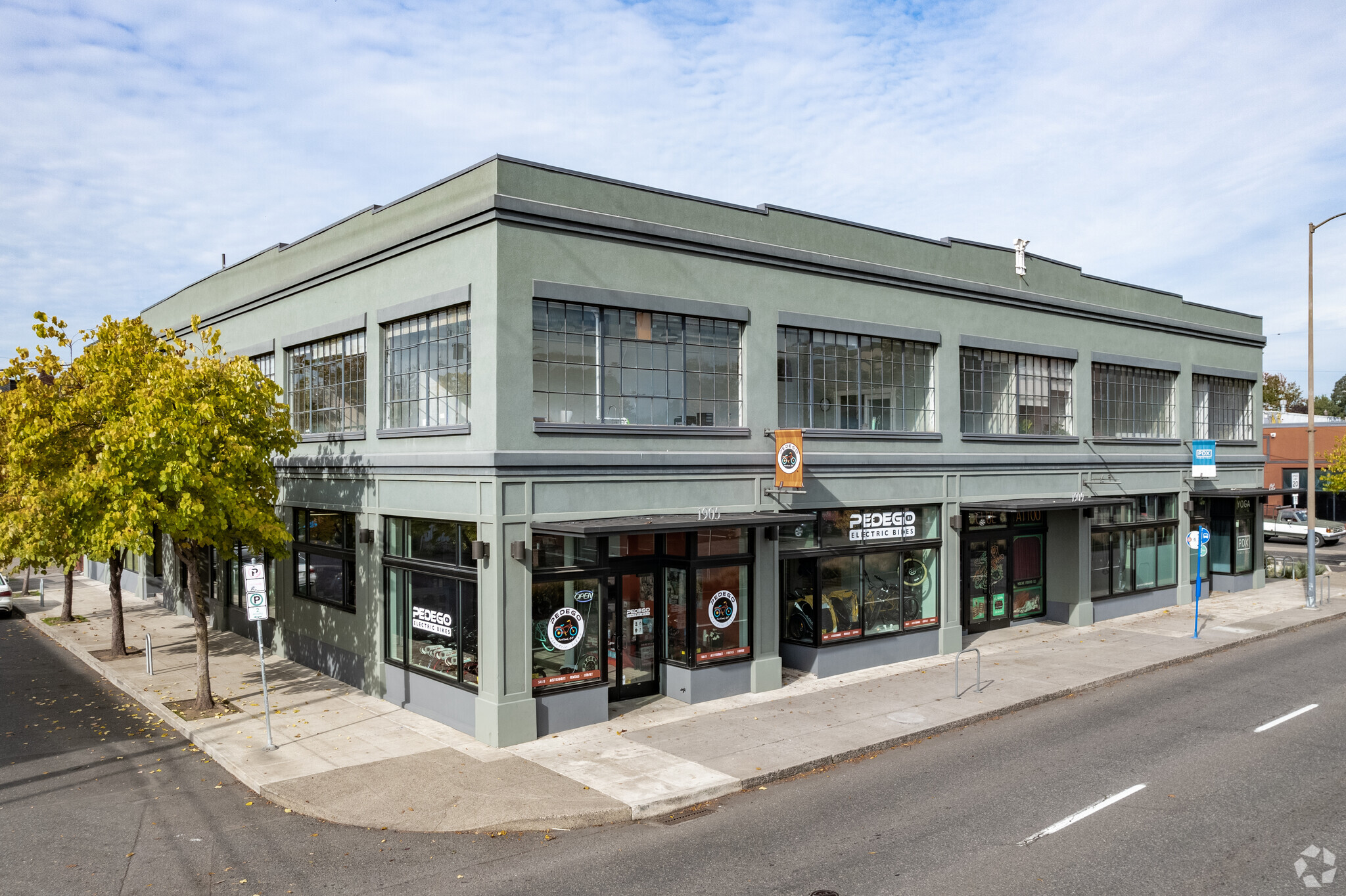 1905-1915 NE M L King Blvd, Portland, OR for lease Primary Photo- Image 1 of 6