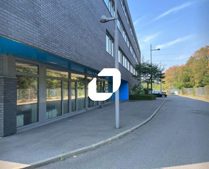 1 Ter Avenue De La Marne, Wasquehal à louer - Photo du bâtiment - Image 2 de 10