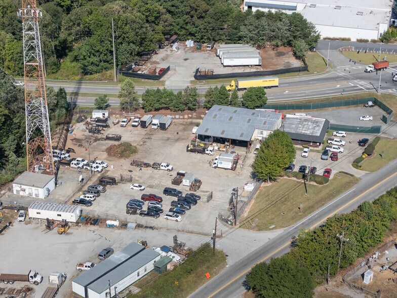 2854 Mechanicsville Rd, Peachtree Corners, GA à louer - Photo du bâtiment - Image 2 de 11