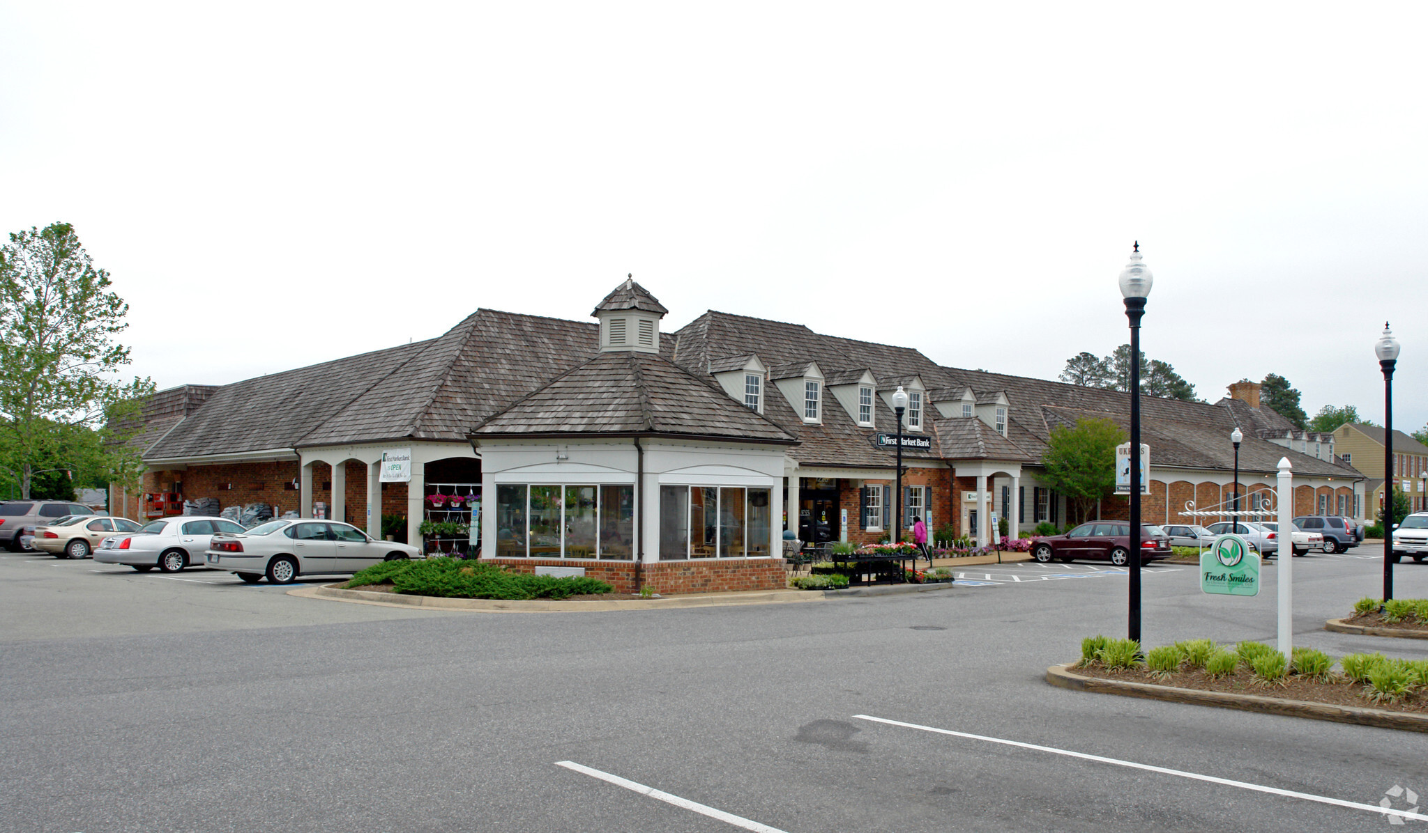 1220 Sycamore Sq, Midlothian, VA à louer Photo du b timent- Image 1 de 50