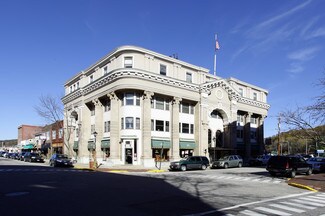 Plus de détails pour 25 Hartford St, Rumford, ME - Commerce de détail à louer